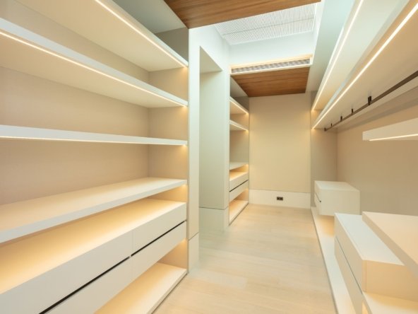 download-2022-03-12T174129-010