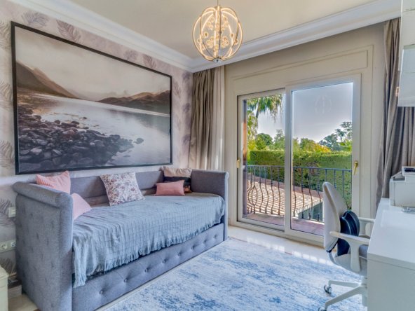 DSC02649_50_51_52_53